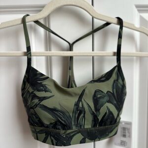 NEW lululemon sports bra